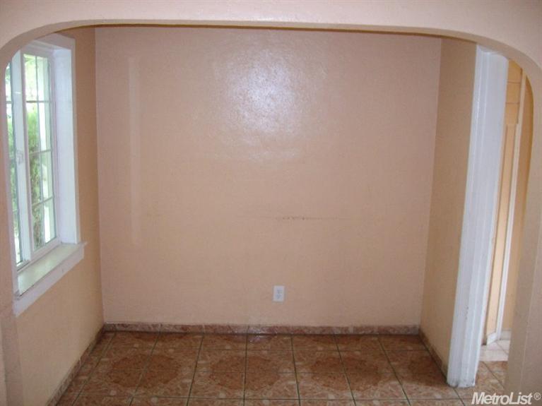 417 Oak, Modesto, CA 95351 photo 4