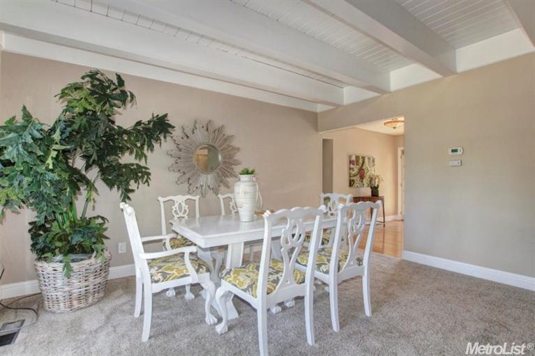 6404 Palm Dr, Carmichael, CA 95608 photo 10