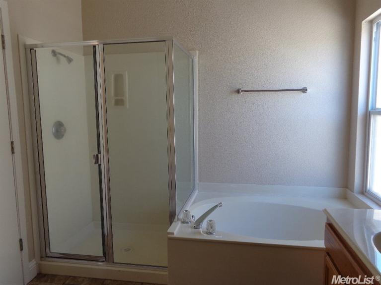 3601 Will Scarlet Ct, Modesto, CA 95355 photo 13