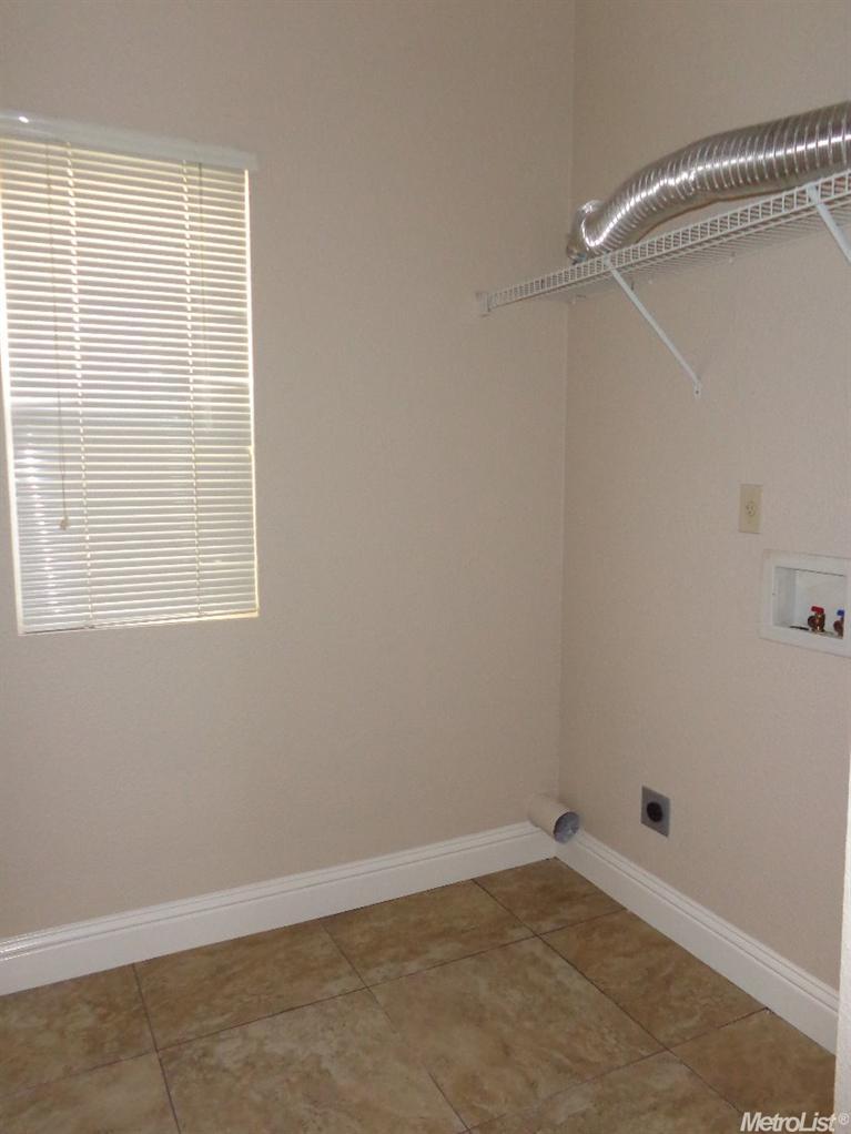 3601 Will Scarlet Ct, Modesto, CA 95355 photo 11