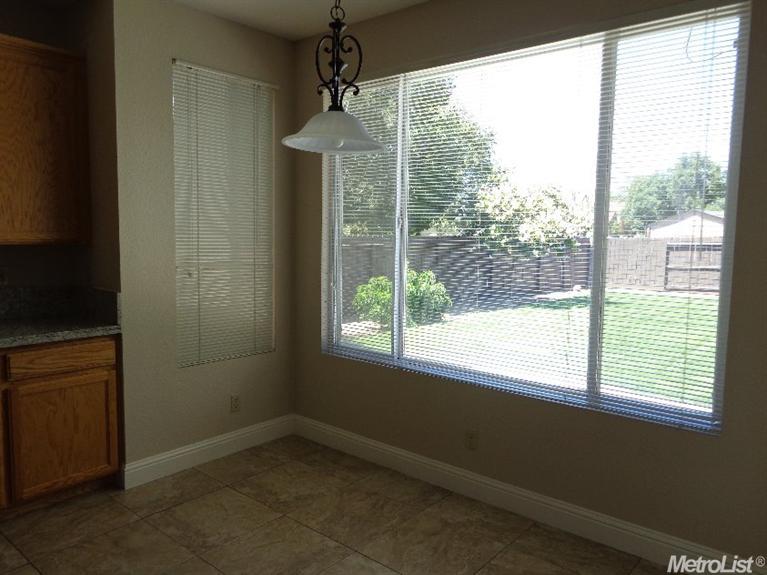 3601 Will Scarlet Ct, Modesto, CA 95355 photo 10