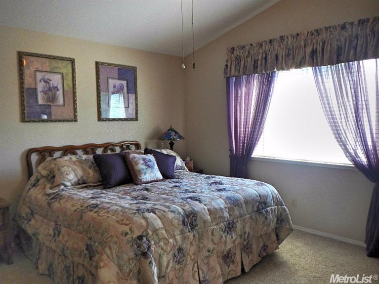 8513 Oakenshield Cir, Antelope, CA 95843 photo 13