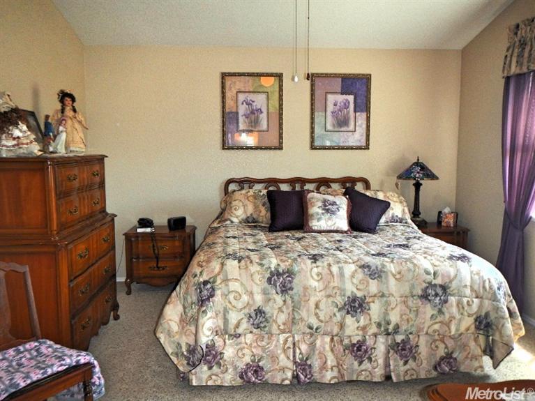 8513 Oakenshield Cir, Antelope, CA 95843 photo 14