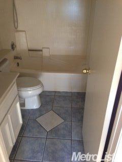1616 Dalby Ct, Modesto, CA 95358 photo 6