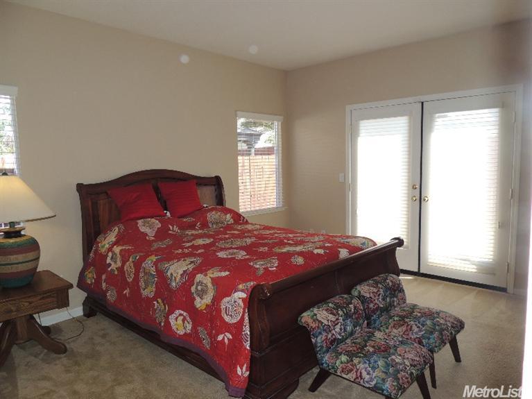 880 Brookfield Ave, Lathrop, CA 95330 photo 15