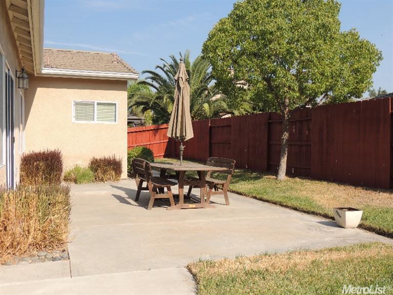880 Brookfield Ave, Lathrop, CA 95330 photo 19