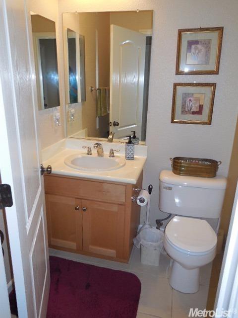 2716 Prosperity Way, Modesto, CA 95355 photo 23