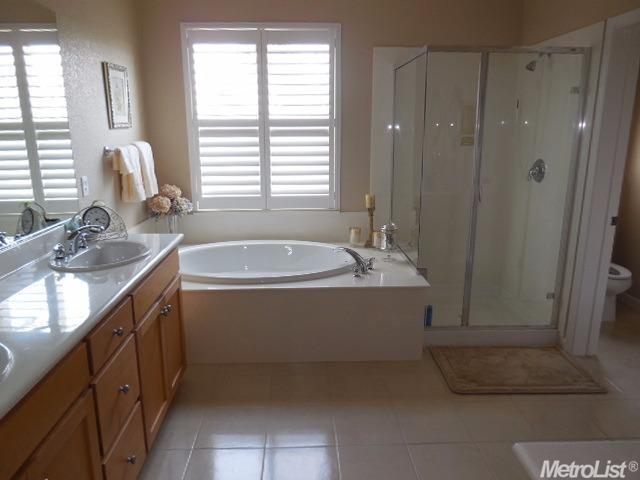 2716 Prosperity Way, Modesto, CA 95355 photo 13