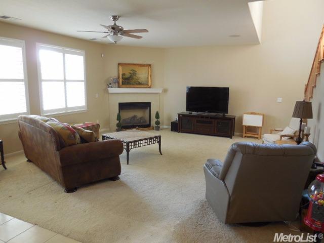 2716 Prosperity Way, Modesto, CA 95355 photo 7