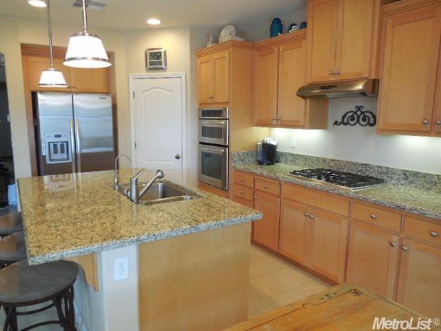 2716 Prosperity Way, Modesto, CA 95355 photo 4