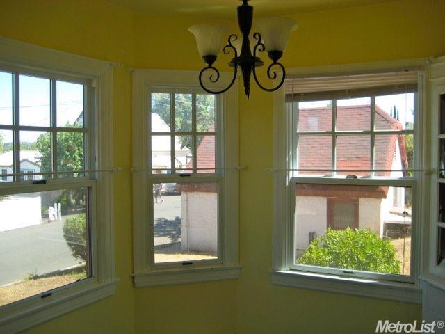 325 Pine St, Jackson, CA 95642 photo 4