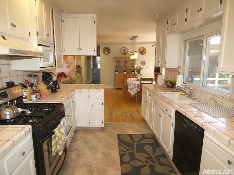 1426 Ardmore Ave, Modesto, CA 95350 photo 8