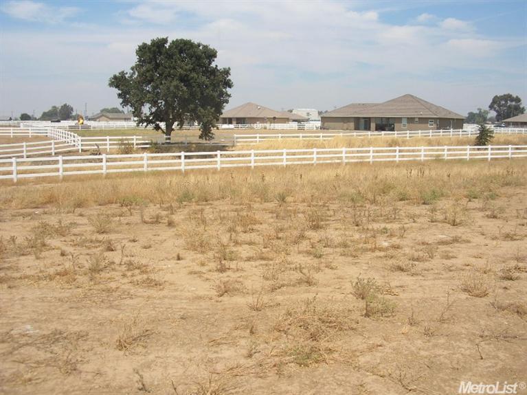 10043 Spring St, Galt, CA 95632 photo 6