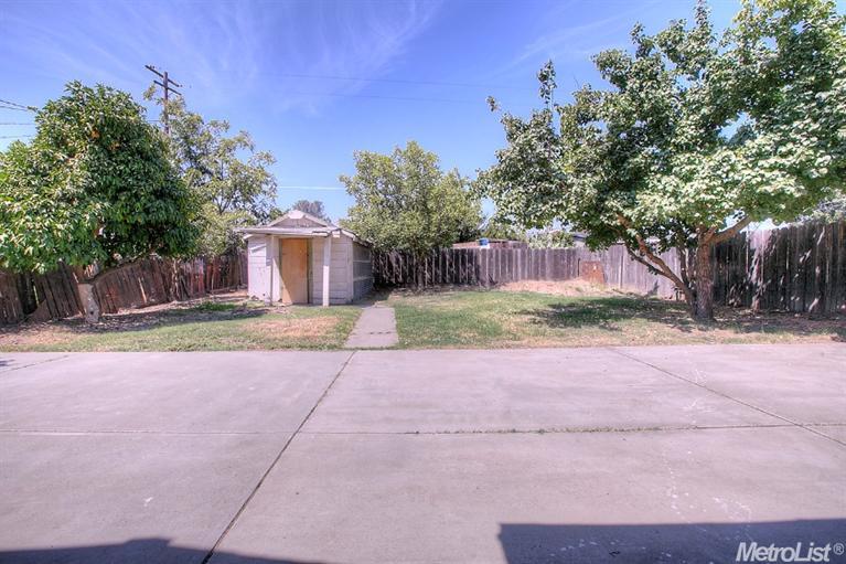 2119 4th St, Hughson, CA 95326 photo 24