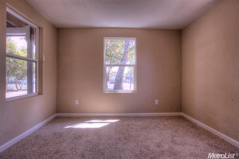 2119 4th St, Hughson, CA 95326 photo 9