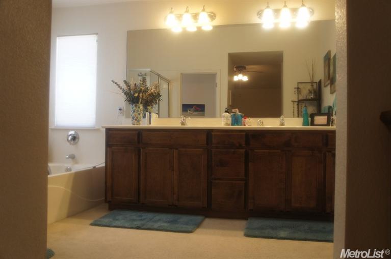 1375 Maiden Ct, Tracy, CA 95377 photo 10