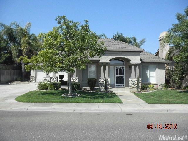 1709 Tully Rd, Hughson, CA 95326 photo 1