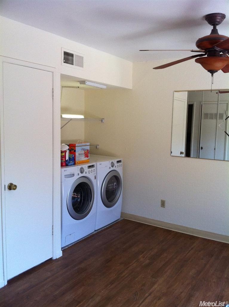 4004 Oak Villa Cir, Carmichael, CA 95608 photo 7