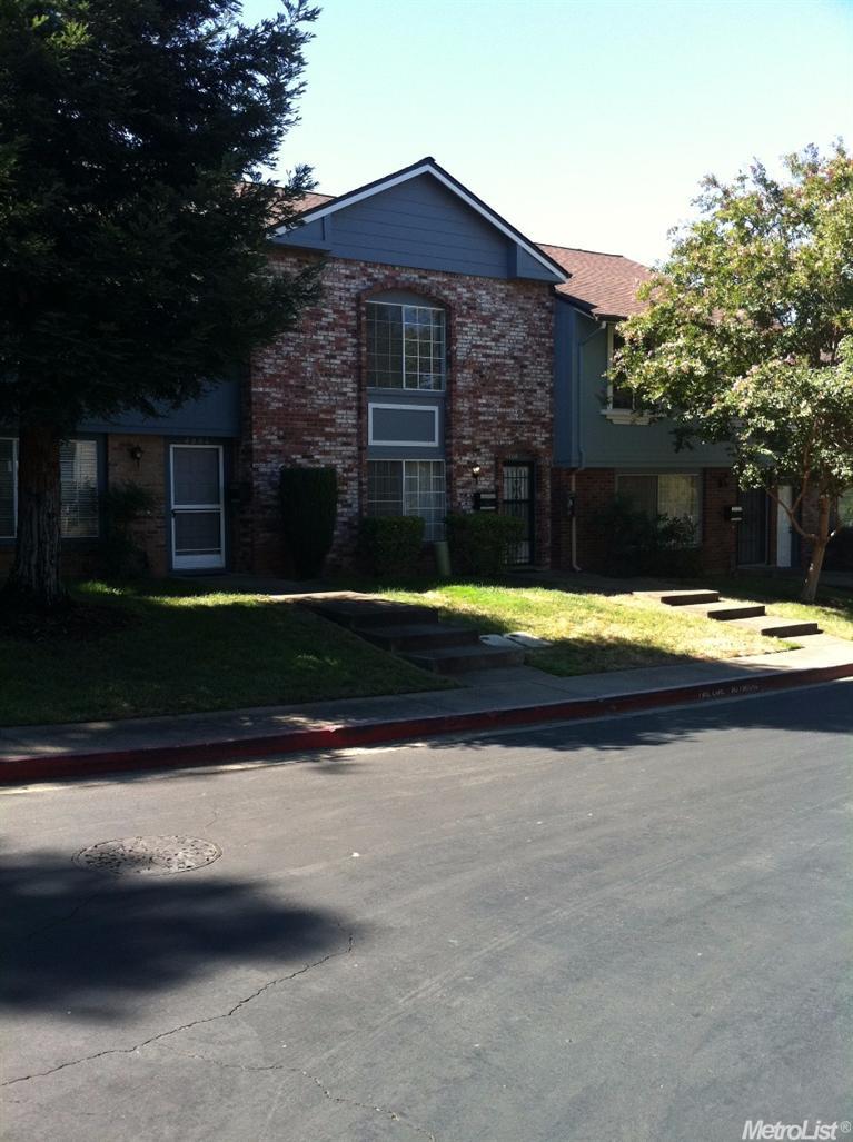 4004 Oak Villa Cir, Carmichael, CA 95608 photo 1