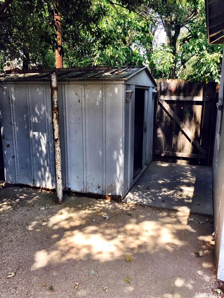209 Poplar Ave, Manteca, CA 95336 photo 3