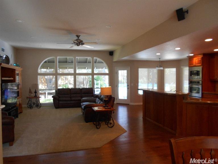 5433 Milgray Ct, Carmichael, CA 95608 photo 5