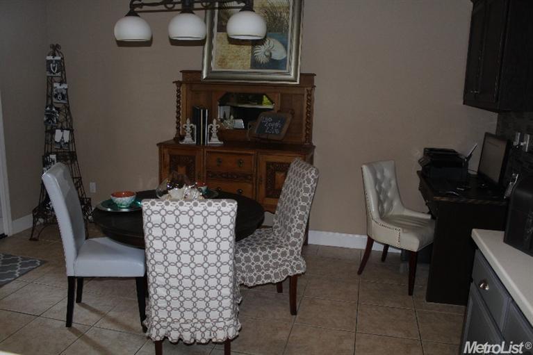 379 Granite Way, Ripon, CA 95366 photo 9