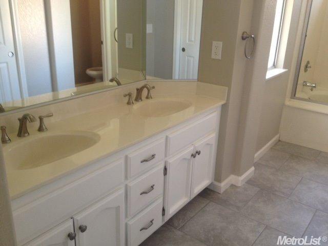 3617 Dothan, Modesto, CA 95357 photo 6