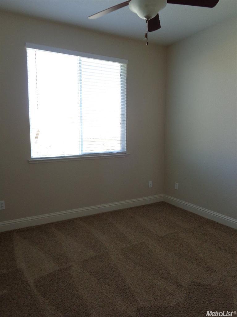 546 Sepp Ct, Ripon, CA 95366 photo 22