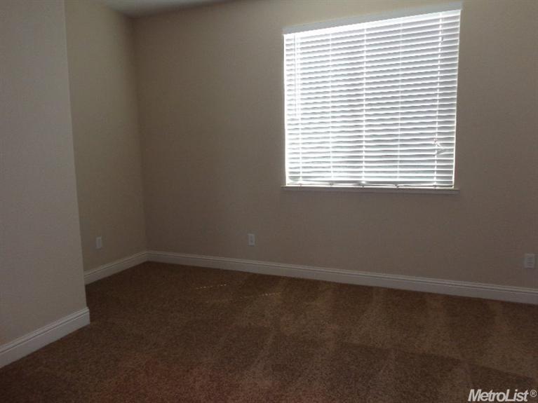 546 Sepp Ct, Ripon, CA 95366 photo 17