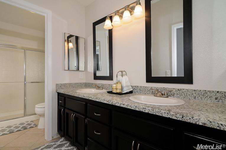 2011 Whisper Wind Ct, Elverta, CA 95626 photo 14