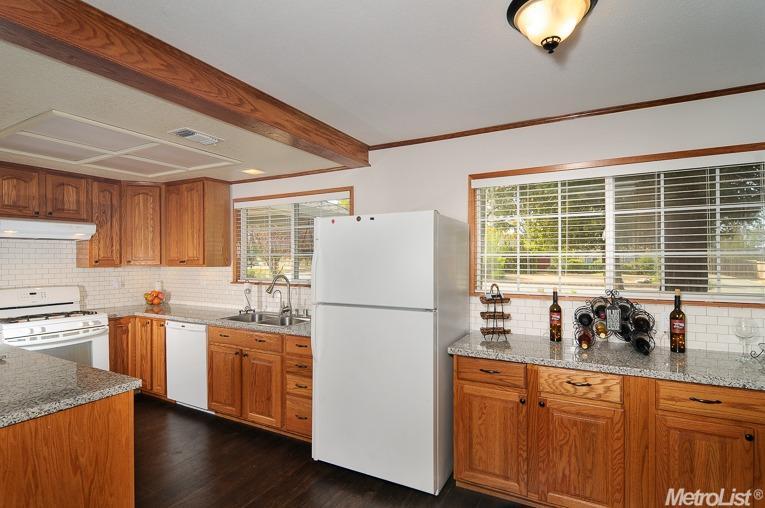 2011 Whisper Wind Ct, Elverta, CA 95626 photo 9