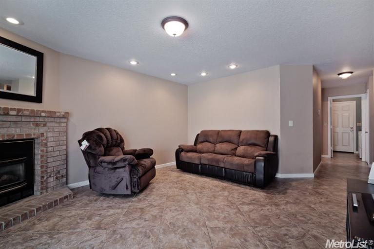 721 Redfield Ave, Modesto, CA 95357 photo 12