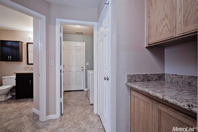 721 Redfield Ave, Modesto, CA 95357 photo 16