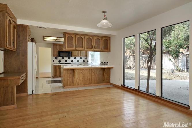 1303 Secret Bay St, Davis, CA 95616 photo 7