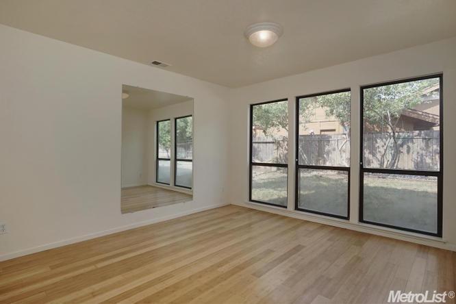 1303 Secret Bay St, Davis, CA 95616 photo 6