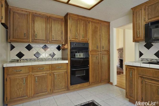 1303 Secret Bay St, Davis, CA 95616 photo 10