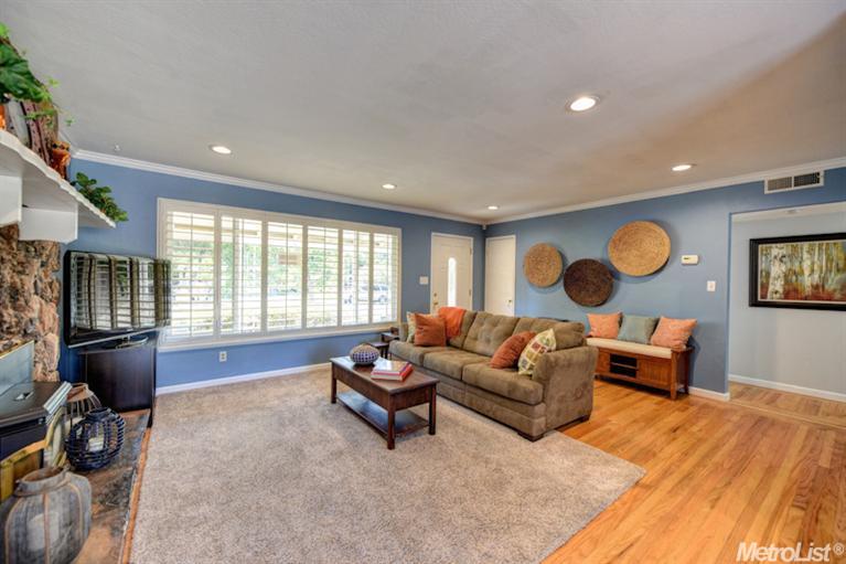 3224 Candace St, Carmichael, CA 95608 photo 2
