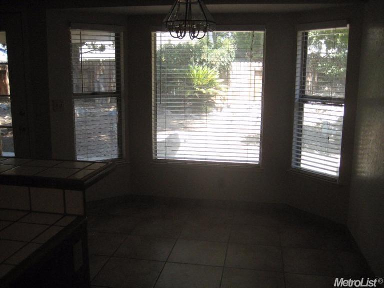 2905 Walnut Terrace Ter, Modesto, CA 95355 photo 12