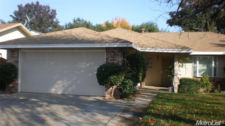 1516 Raquel Ln, Modesto, CA 95355 photo 2