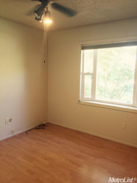 1516 Raquel Ln, Modesto, CA 95355 photo 10