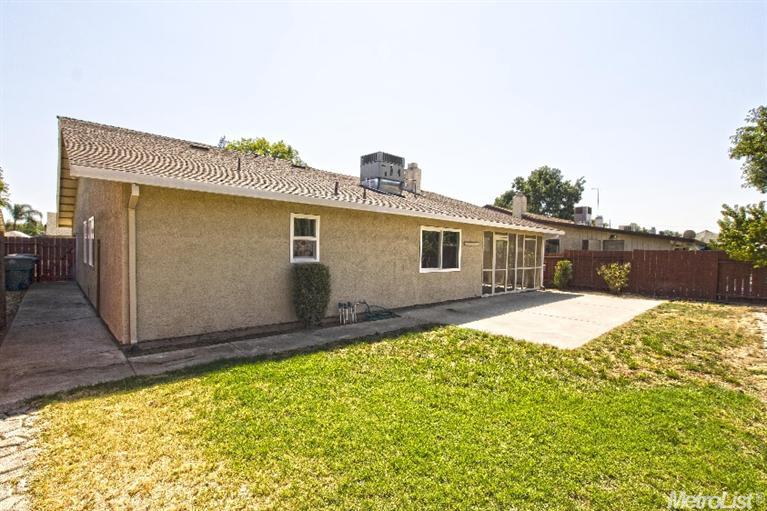 921 Chalone Dr, Modesto, CA 95358 photo 12