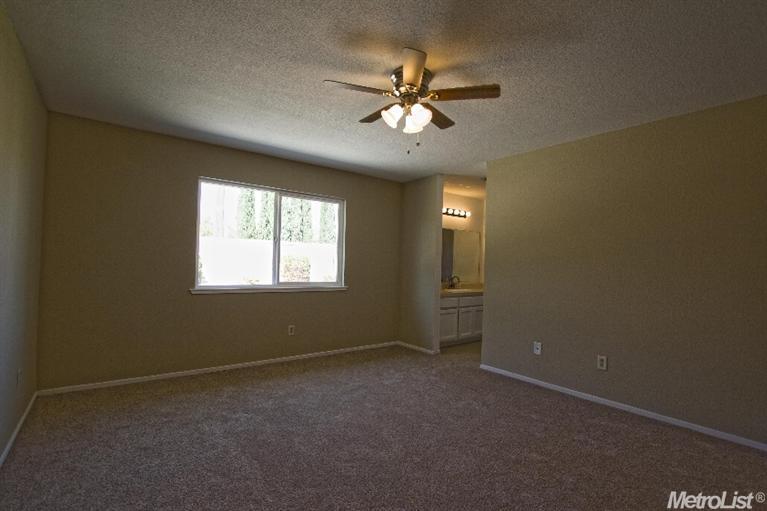 921 Chalone Dr, Modesto, CA 95358 photo 7