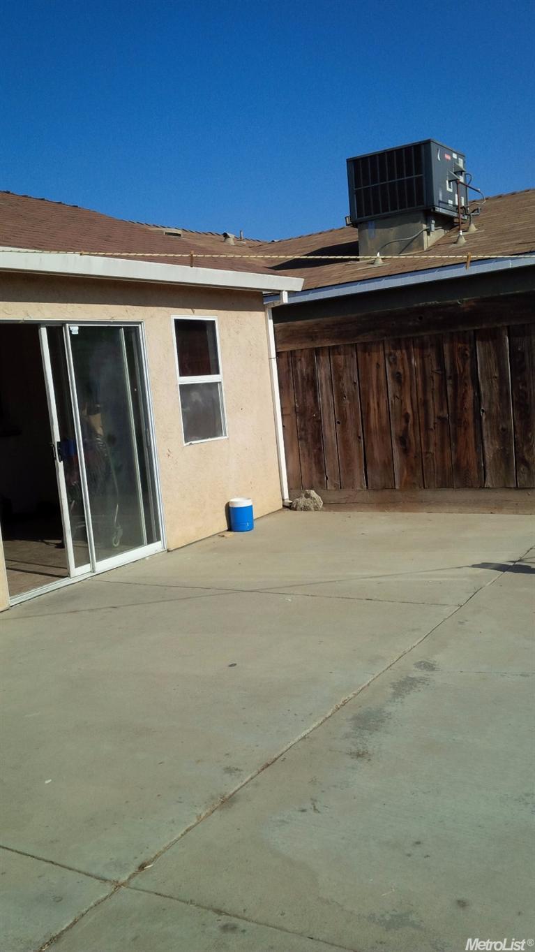 1120 Pine Tree Ln, Modesto, CA 95351 photo 16