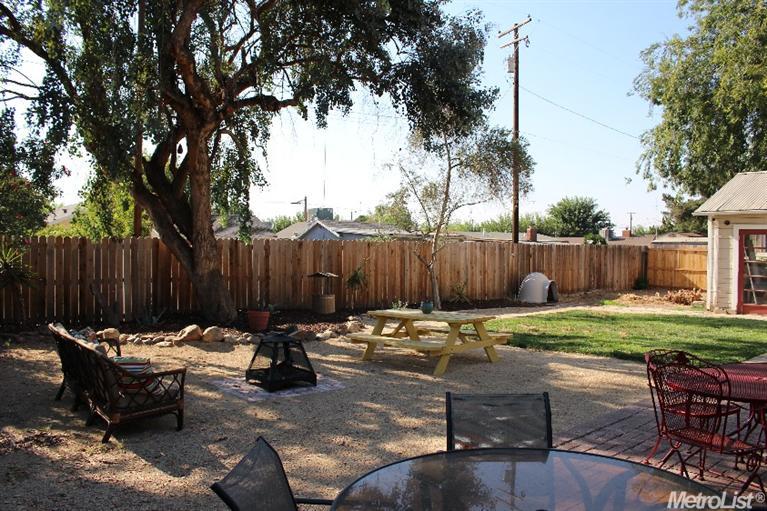 2107 7th St, Hughson, CA 95326 photo 9