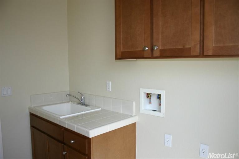 2901 Millenium Pl, Modesto, CA 95355 photo 10