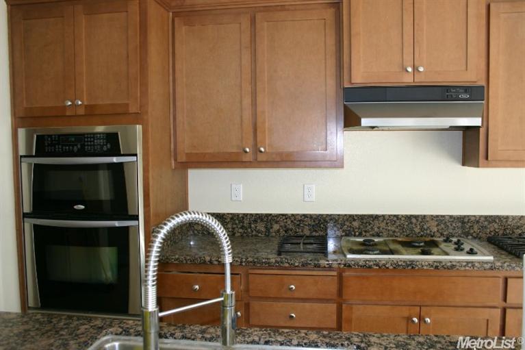 2901 Millenium Pl, Modesto, CA 95355 photo 3
