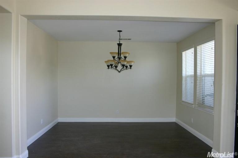 2901 Millenium Pl, Modesto, CA 95355 photo 11