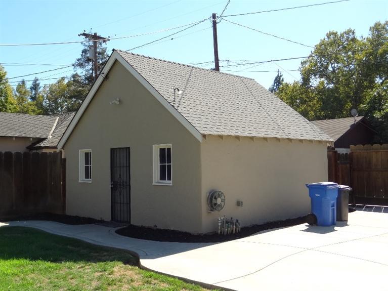 916 E Main St, Turlock, CA 95380 photo 16