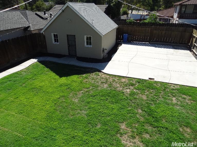 916 E Main St, Turlock, CA 95380 photo 20