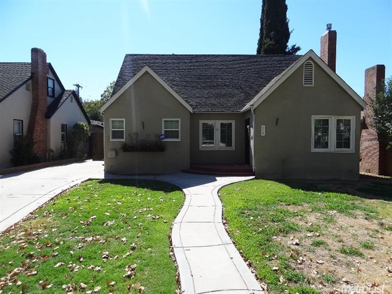 916 E Main St, Turlock, CA 95380 photo 1
